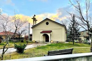 San Mazzeo accoglie Don Michele: celebrata la prima Messa come nuova guida della comunità