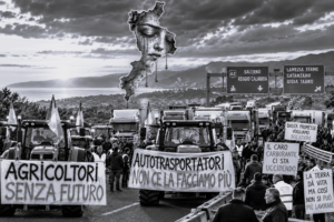 Calabria, il grido di chi non ce la fa più: Governo Meloni e televisioni nazionali, perché tanta indifferenza?